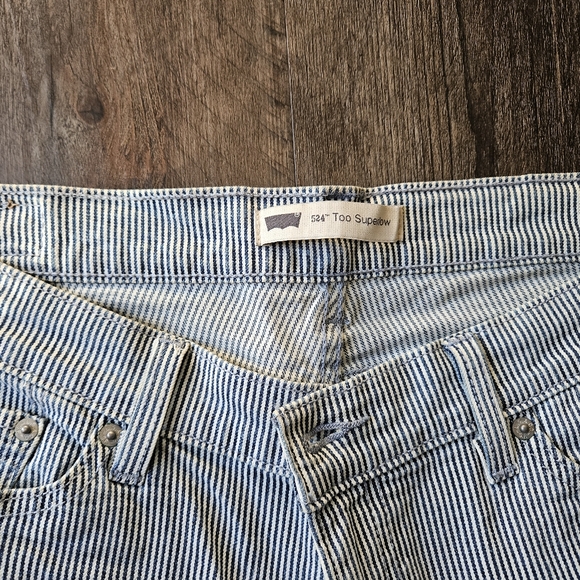 Jeans - Picture 6 of 6